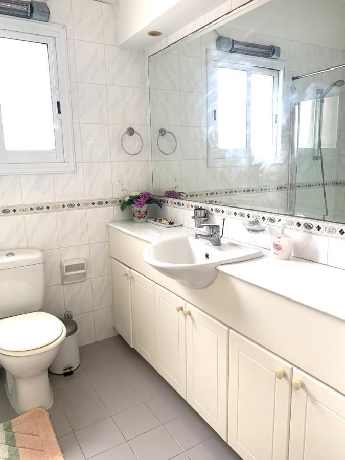 Limnaria Gardens Two Bedroom Apartment With Balcony Pafos Dış mekan fotoğraf