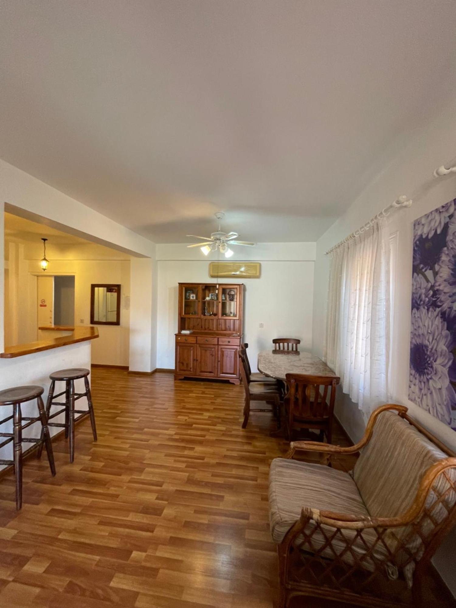 Limnaria Gardens Two Bedroom Apartment With Balcony Pafos Dış mekan fotoğraf