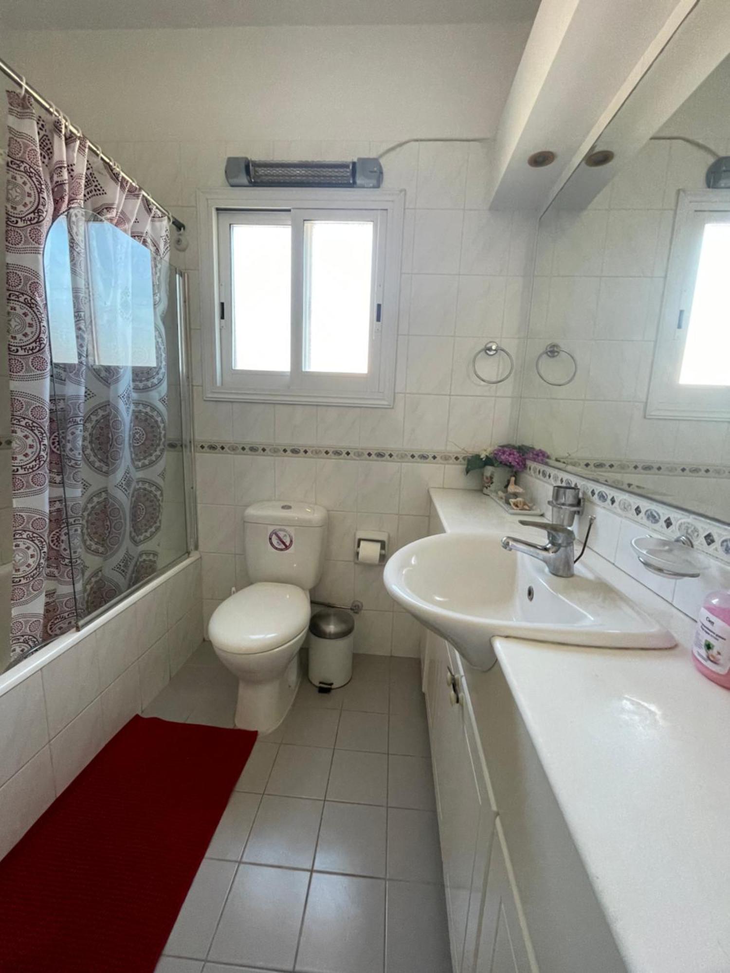 Limnaria Gardens Two Bedroom Apartment With Balcony Pafos Dış mekan fotoğraf
