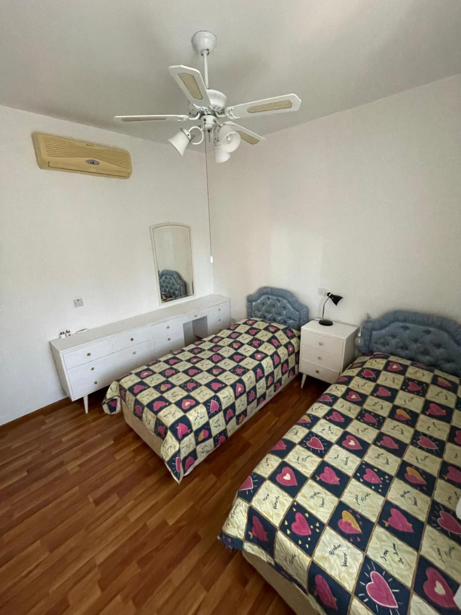 Limnaria Gardens Two Bedroom Apartment With Balcony Pafos Dış mekan fotoğraf